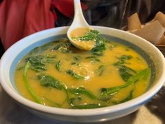 豌豆蔬菜汤-懒人盐府人家(航天桥店)