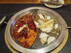 -沸炉重庆老火锅(军事博物馆店)