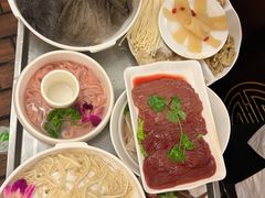 -山城年华老火锅(玉林店)