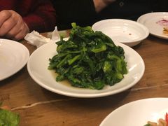 清炒豌豆尖-一轩饺子馆(丽都店)