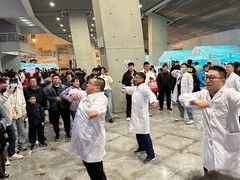 -奥体中心(地铁站)