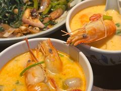 越式酸辣虾汤-大头虾越式风味餐厅(光明广场店)