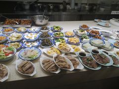 -郭巨人农家食堂(南部商务区店)