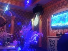 -欢乐迪KTV(南坪上海城店)