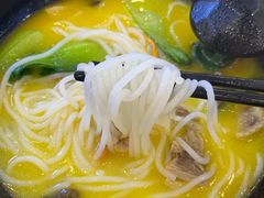 -桥香园过桥米线(国贸店)
