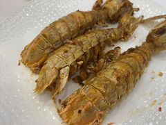 -粤盛海鲜平价店(洛溪食街店)