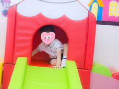 -黄浦乐烁龙鱼宝贝托育园(海潮路校区)