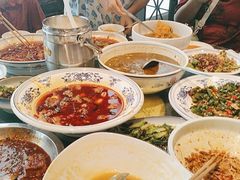 -锅碗瓢盆·重庆本土菜(南坪东东摩店)