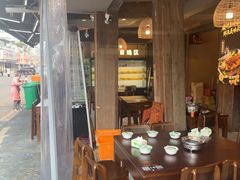 -谢老五跷脚牛肉·非遗传承店