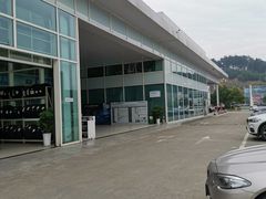 -南充通源宝马4S店(高坪店)