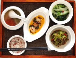-爱悦月子中心·时光(武侯店)