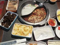 -陈府大宅门成都火锅·手切鲜肉(太原街店)