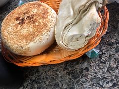 烧饼-清真喜兰老丁羊汤特色小吃