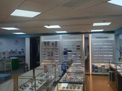 -优视觉视光中心•青少年近视防控(新世界中心写字楼店)