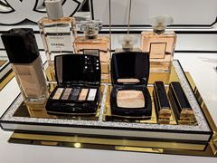 -CHANEL(恒隆广场店)