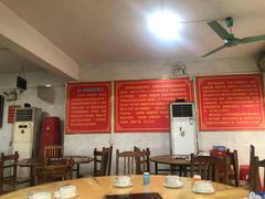 大堂-宁大姐第一家脆皮狗肉馆(江滨路店)