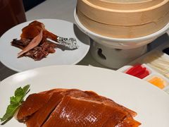 酥香嫩烤鸭-四季民福烤鸭店(外滩外白渡桥店)