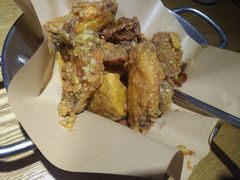 黄油蒜味炸鸡翅-富乐满韩国正宗炸鸡韩国料理(虹泉路店)
