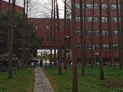 -上海交通大学闵行校区-包玉刚图书馆