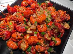 -巴厘龙虾·榜首油焖大虾(音乐学院·沿江酒馆店)
