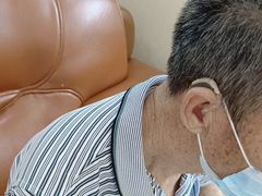 -海之声助听器 瑞士峰力直营中心(华麟大厦店)