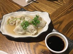 -彩蝶谷美食廊·粤式经典南番顺·铁板烧烤泰风味(广州长隆酒店)