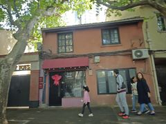 -O.P.S. CAFE
