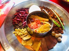 -谭鸭血老火锅(漳州路店)