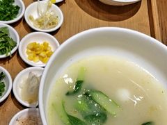 云南进士过桥米线-茶花妹子云南餐厅(传媒大学店)