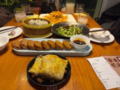 -莲餐厅·湖北菜·潜江小龙虾店(愚园路店)