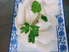 -撒拉人家.酸菜牦牛肉火锅