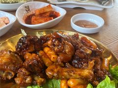 -喇喇排骨火锅·传统韩式脊骨汤(望京西园总店)