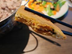 牛肉咔饼-肖四女乐山跷脚牛肉(南汇大学城生活广场店)