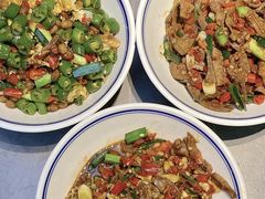 -芙蓉楼湘西土菜(北二环西路店)