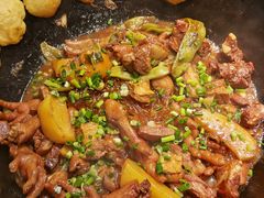 -鱼窝棚柴火铁锅炖(富山屯店)