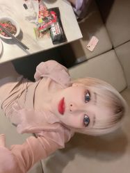 -PE SALON
