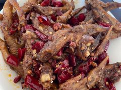 -辣来卤起(财信·北岸江山北区店)