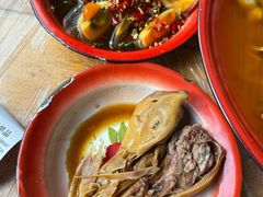 香卤鸭头-拈一筷子·宜宾江湖菜(十一街店)