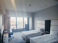 -上海虹桥西郊假日酒店