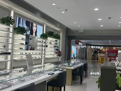 -镜客眼镜(浦江欢乐颂店)