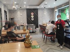 大堂-歹歹的加个面过油肉拌面