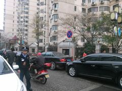 android_upload_pic-七宝老街-停车场