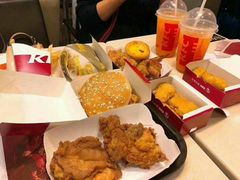 -肯德基(西影路店)