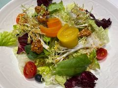 橄榄油琥珀桃仁鲜蔬-旺顺阁·北京菜·烤鸭(魏公村店)