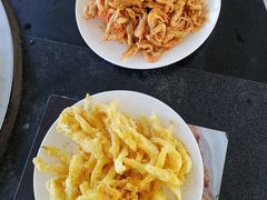 油炸银鱼-小赖鱼馆