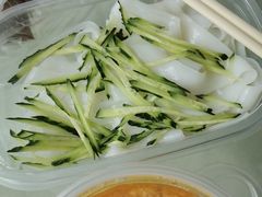 -小六汤包砂煲菜(文景路店)