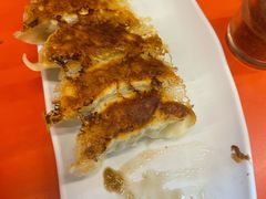 煎饺子-拉面莊夢語＆中华料理八椿
