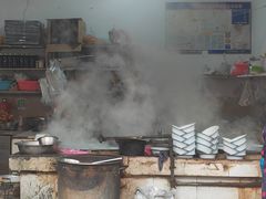 自助取餐区-陈小五小吃部