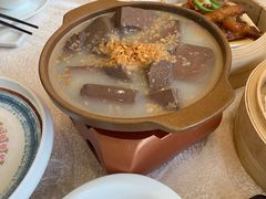 -麒麟山景大酒店岭南汇海鲜酒家(沙井店)