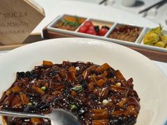 双胶绝味海参烩元蹄-悦融·京鲁菜·露台花园(安定门店)